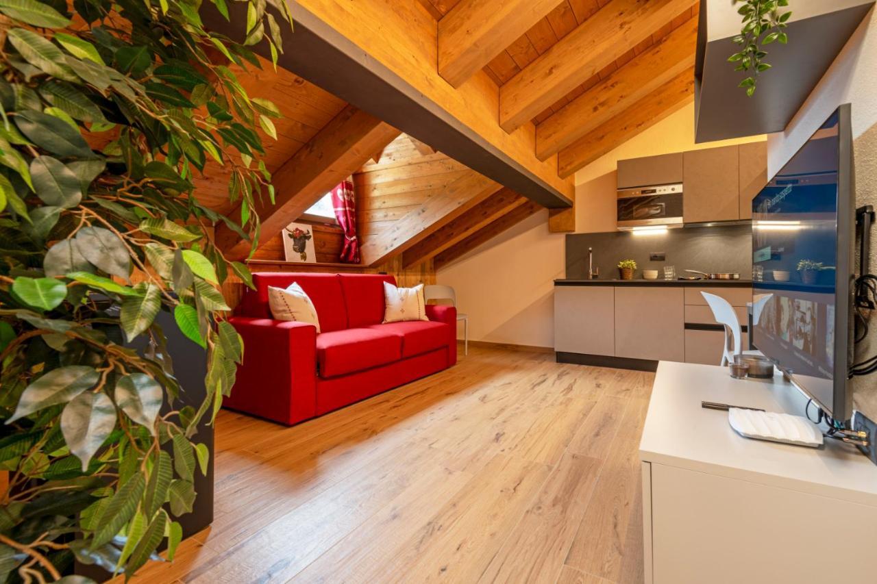 Maison Marcoz - Appartamenti Vacanze Этрубль Экстерьер фото