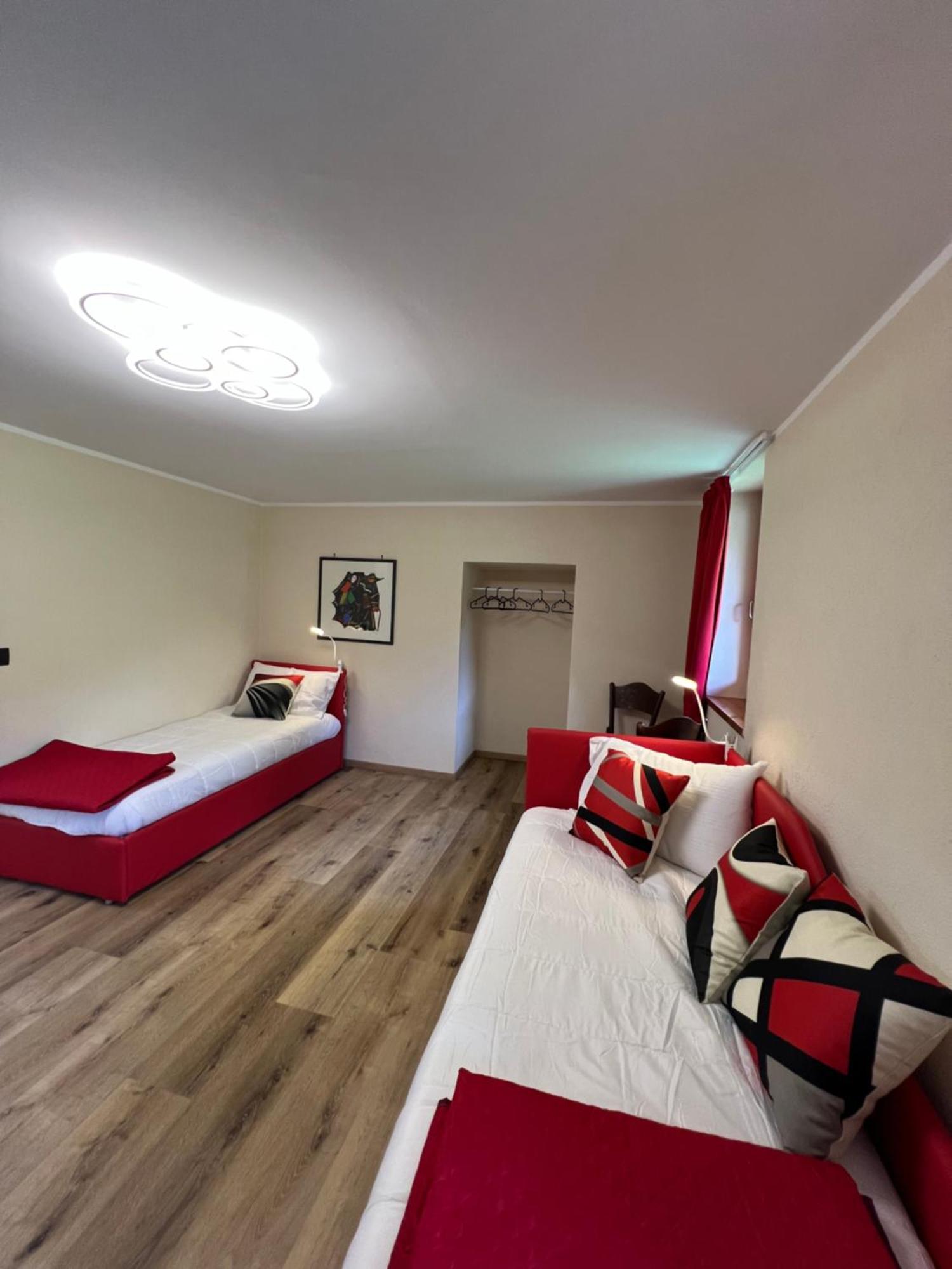 Maison Marcoz - Appartamenti Vacanze Этрубль Экстерьер фото